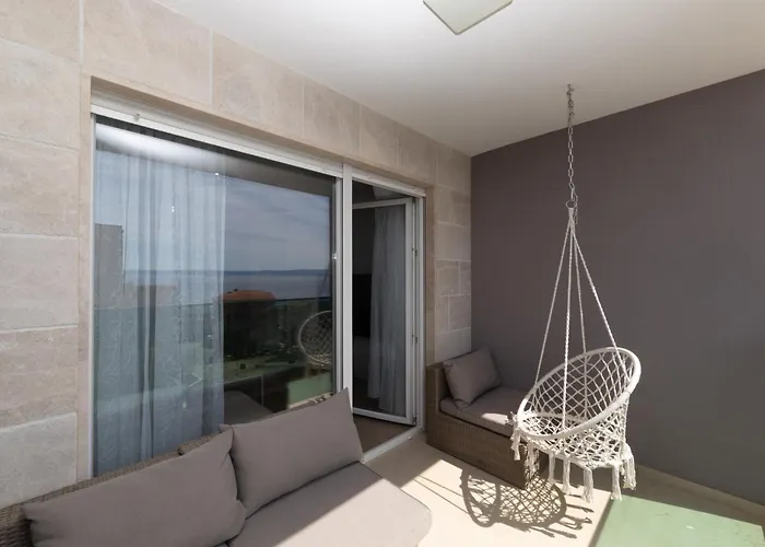 Luxury Apartments Sunny Side